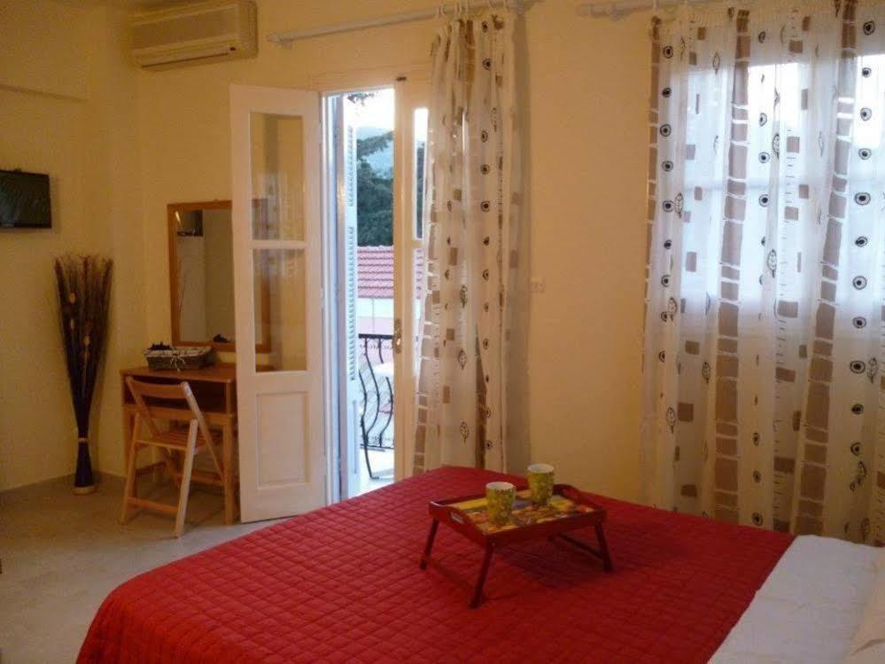 Maravelia'S Rooms Sými Eksteriør bilde